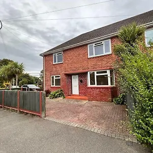  Apartment Beautiful House In Bournemouth United Kingdom